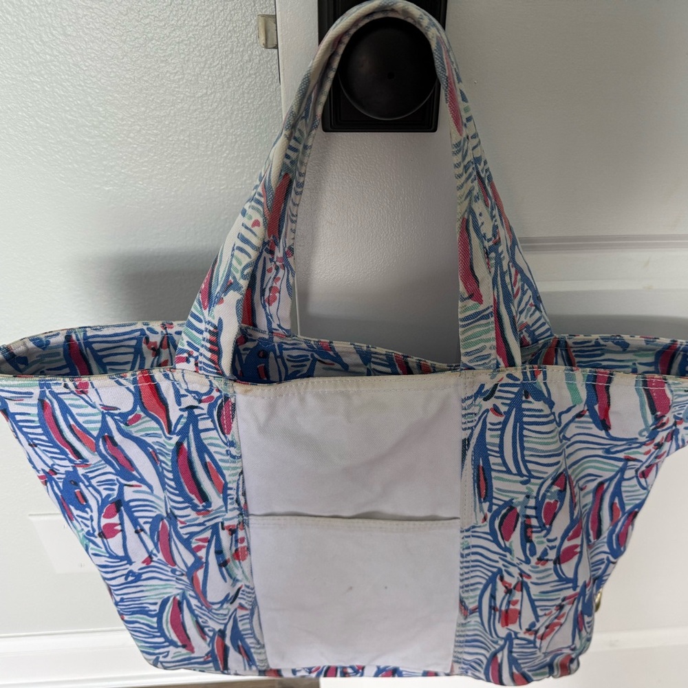 Lilly Pulitzer Red, Right, Returning Large Tote